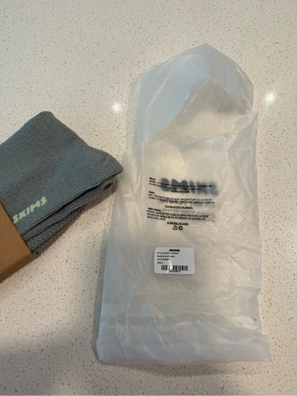 Skims Slouch Socks Mineral Small 6-8
